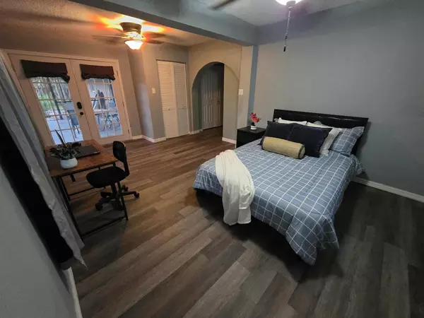 Coliving in Port Charlotte - North Port, Sarasota