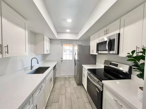 Coliving in Glendale - NW Valley, Phoenix