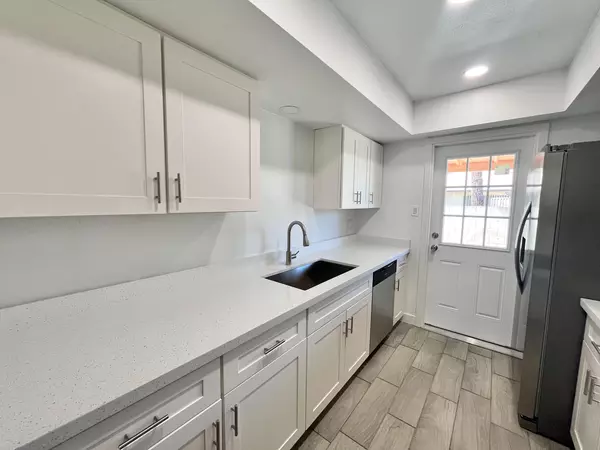 Coliving in Glendale - NW Valley, Phoenix