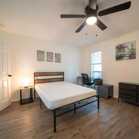 Coliving in Far West Side - West SATX, San Antonio