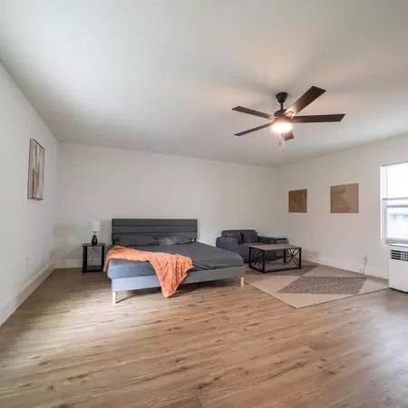 Coliving in Far West Side - West SATX, San Antonio
