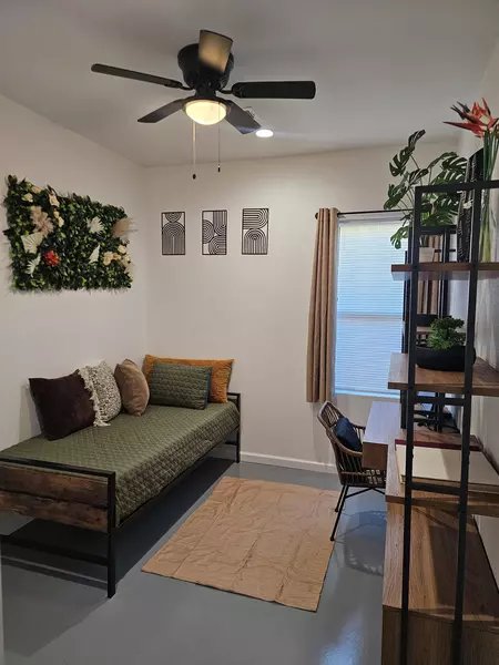 Coliving in Oak Cliff - Sw Dallas, Dallas