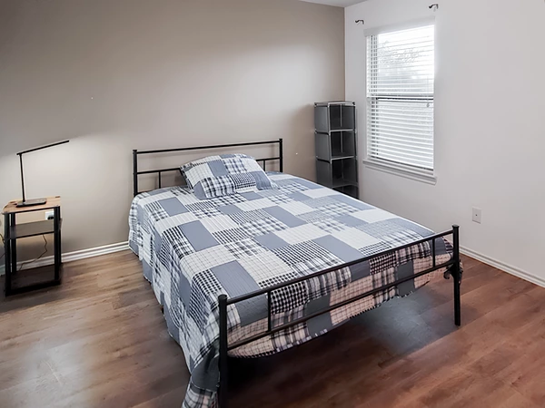 Coliving in Greater Greenspoint - Ne Houston, Houston