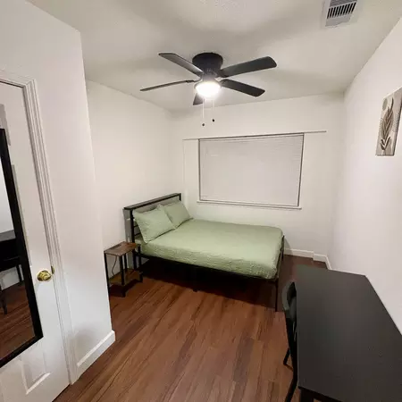 Coliving in Acres Home - Nw Houston, Houston