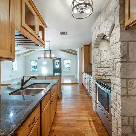 Coliving in Garrison Park - South Austin, Austin