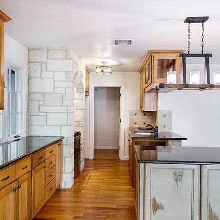 Coliving in Garrison Park - South Austin, Austin