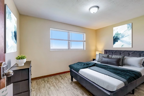 Coliving in Lake Forest - Northside, Jacksonville