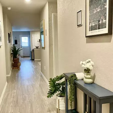 Coliving in Brooks City Base - South SATX, San Antonio