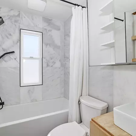 3 bedrooms apartment for rent in Alamo Placita - Center Denver, Denver