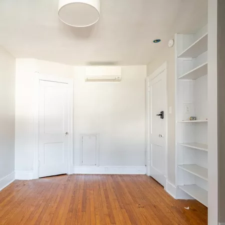 Studio Apartment for rent in Mount Pleasant - Washington Northwest, Washington DC