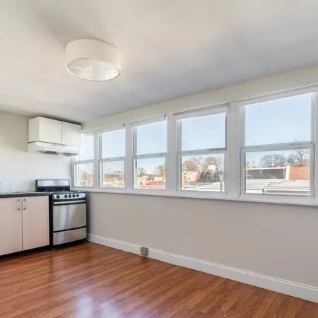 Studio Apartment for rent in Mount Pleasant - Washington Northwest, Washington DC