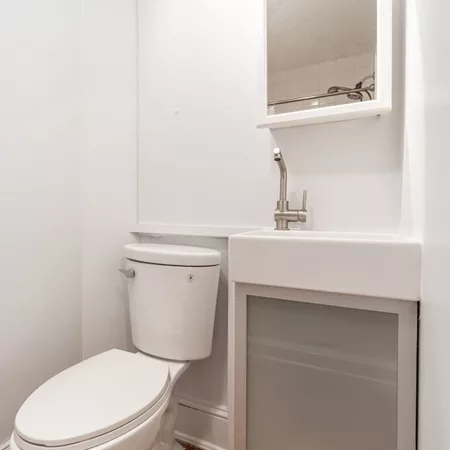 Studio Apartment for rent in Mount Pleasant - Washington Northwest, Washington DC