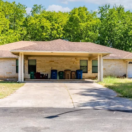 Coliving in Southeast Austin - South Austin, Austin