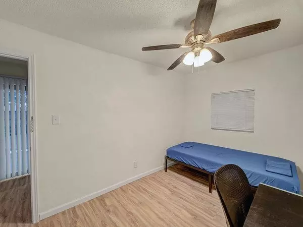Coliving in East Arlington - Arlington, Dallas