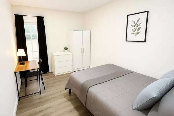 Coliving in Seffner - East Tampa, Tampa
