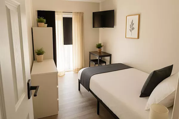 Coliving in Seffner - East Tampa, Tampa