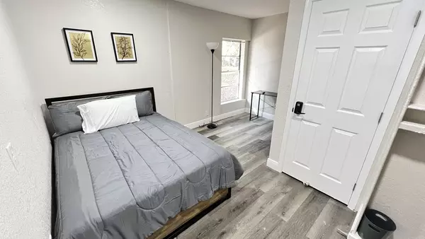 Coliving in Seffner - East Tampa, Tampa