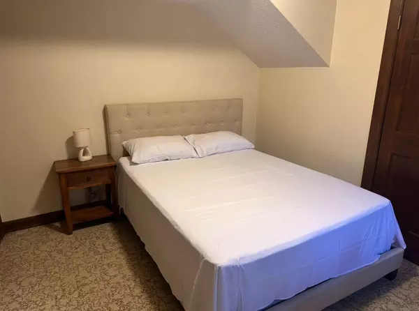 Coliving in North Ridge Estates - North Raleigh, Raleigh