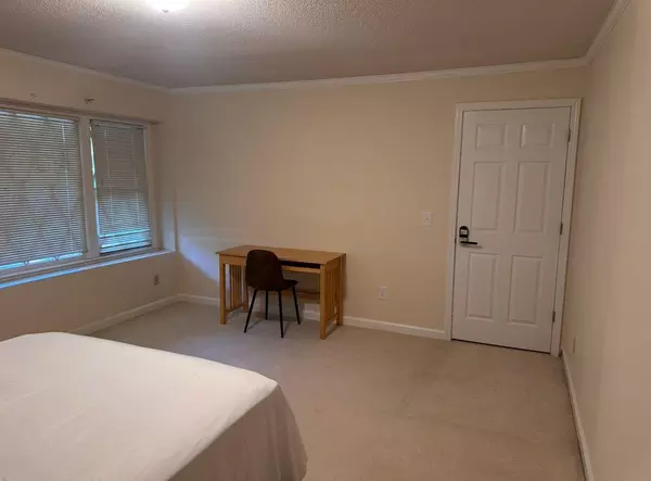Coliving in North Ridge Estates - North Raleigh, Raleigh
