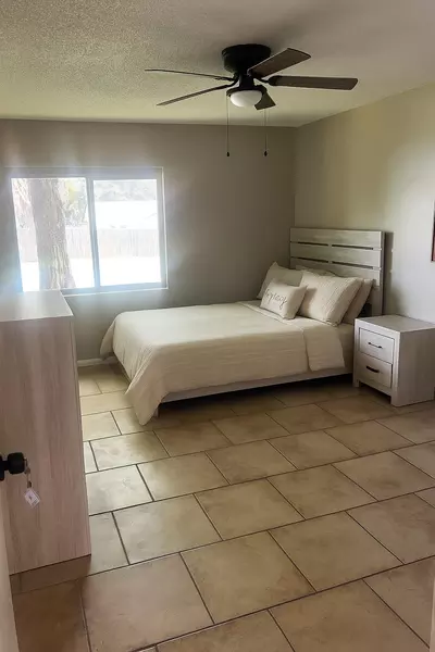 Coliving in Seffner - East Tampa, Tampa