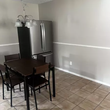 Coliving in Seffner - East Tampa, Tampa