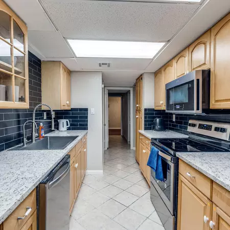 Coliving in Uptown Central - North SATX, San Antonio