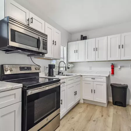 Coliving in Downtown St. Petersburg - Clearwater-St. Petersburg, Tampa