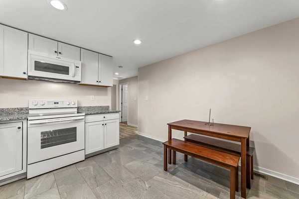 Coliving in Unknown - Unknown, Unknown