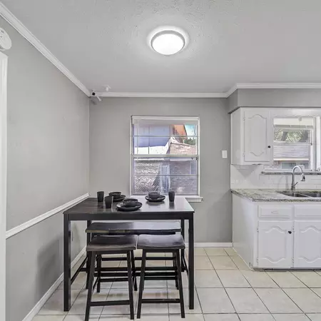 Coliving in Wolf Creek - Sw Dallas, Dallas