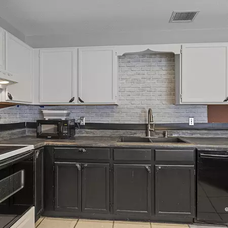 Coliving in Northwest Side - West SATX, San Antonio