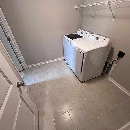 Coliving in West Sugar Creek - North Charlotte, Charlotte