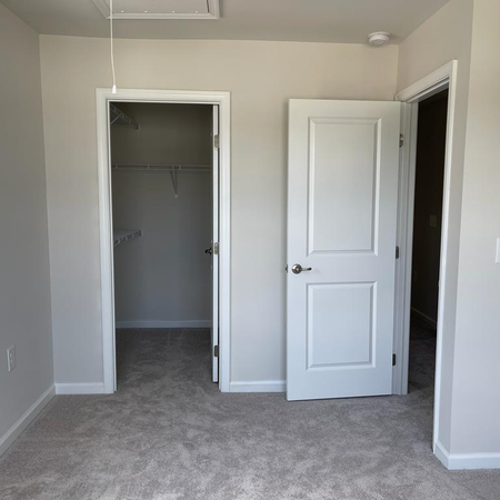 Coliving in Hope Valley - Durham, Raleigh