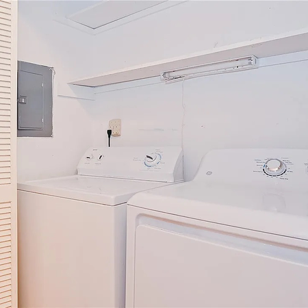 Coliving in Watts Hospital-Hillandale - Durham, Raleigh