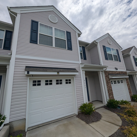 Coliving in Beatties Ford / Trinity - North Charlotte, Charlotte