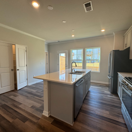 Coliving in Umstead - North Raleigh, Raleigh