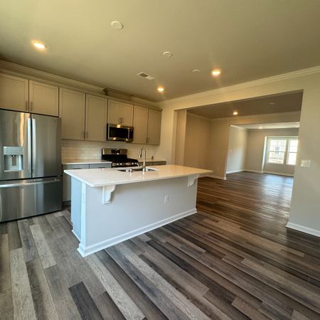 Coliving in Umstead - North Raleigh, Raleigh