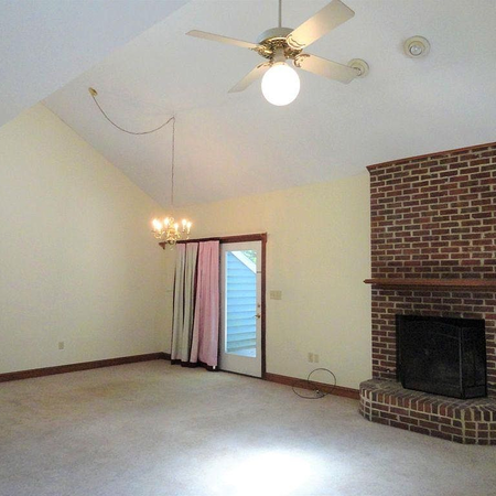 Coliving in Wade - Central Raleigh, Raleigh