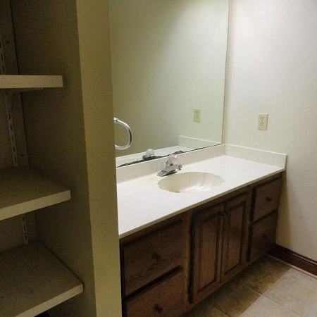 Coliving in Wade - Central Raleigh, Raleigh