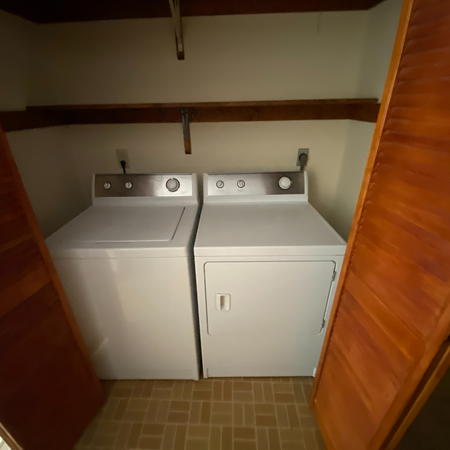 Coliving in Wade - Central Raleigh, Raleigh