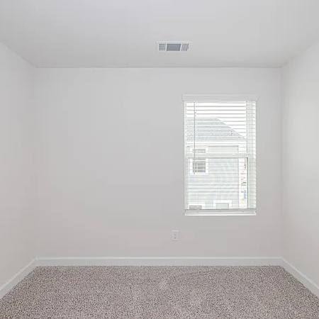 Coliving in Eagle Lake - West Charlotte, Charlotte