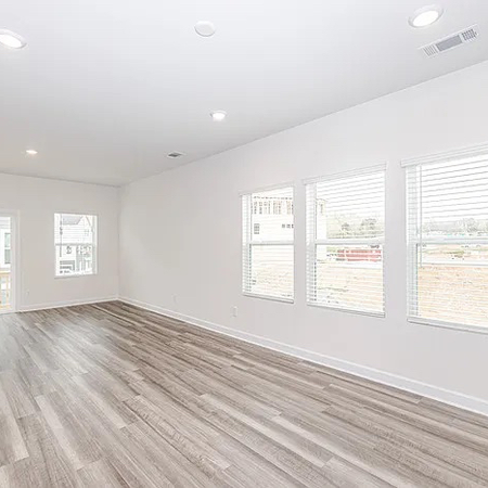 Coliving in Eagle Lake - West Charlotte, Charlotte