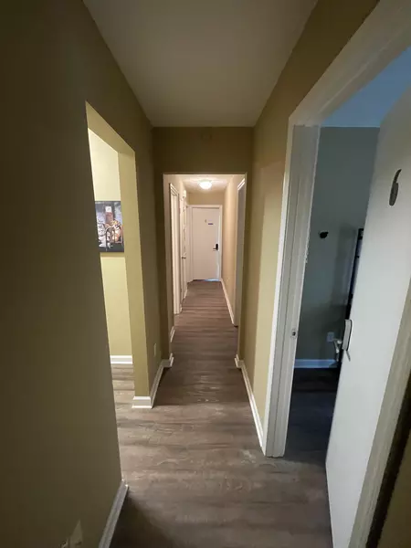 Coliving in Montgomery - NW Calgary, Calgary
