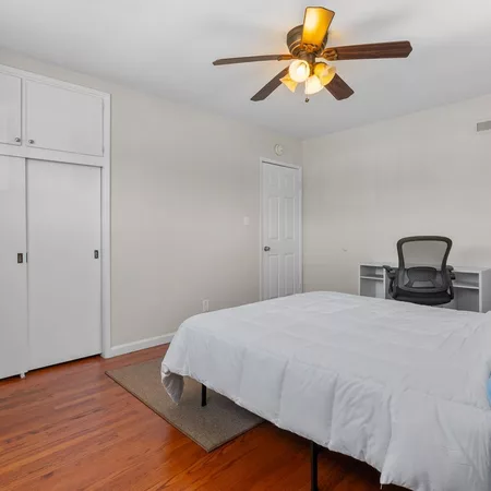 Coliving in College Area SD - Inland, San Diego
