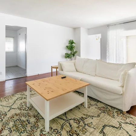 Coliving in College Area SD - Inland, San Diego
