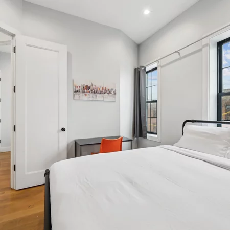 Coliving in Ridgewood - Queens, New York