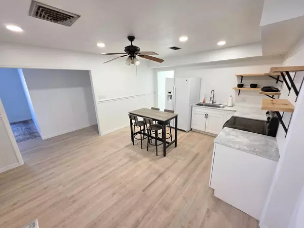 Coliving in Downtown St. Petersburg - Clearwater-St. Petersburg, Tampa