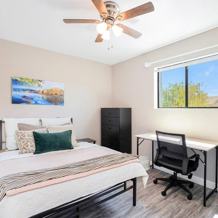 Coliving in Glendale - NW Valley, Phoenix