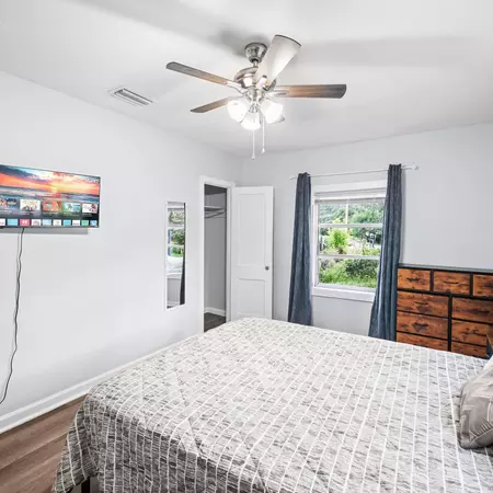 Coliving in Cedar Hills - Westside, Jacksonville