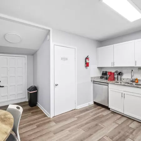 Coliving in Cedar Hills - Westside, Jacksonville