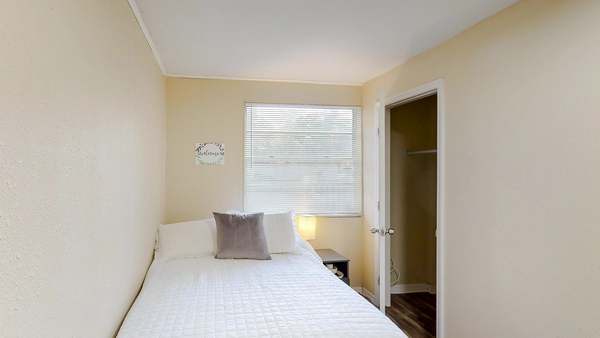 Coliving in Ybor City - Central Tampa, Tampa